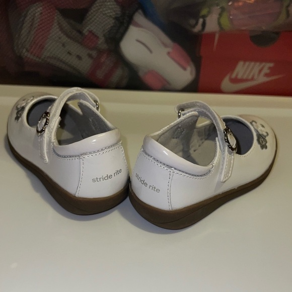 Mary Jane Flat 8.5c - Picture 4 of 8